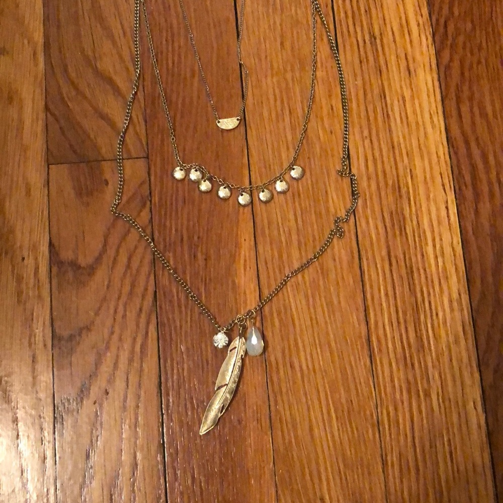 Layered necklace and matching earrings